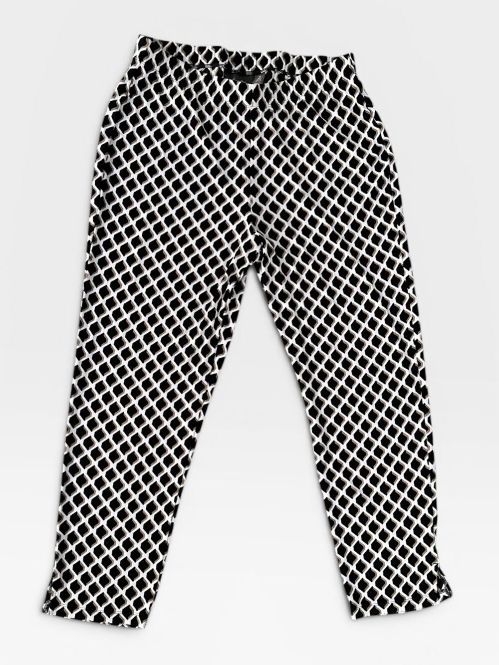 🎉5 for $45🎉 Chicos pants size L